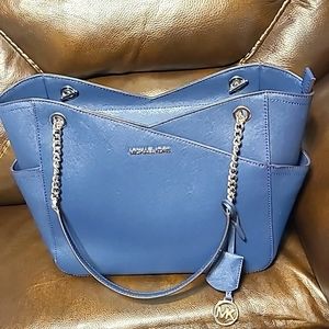 Michael Kors Jet set leather bag NWT